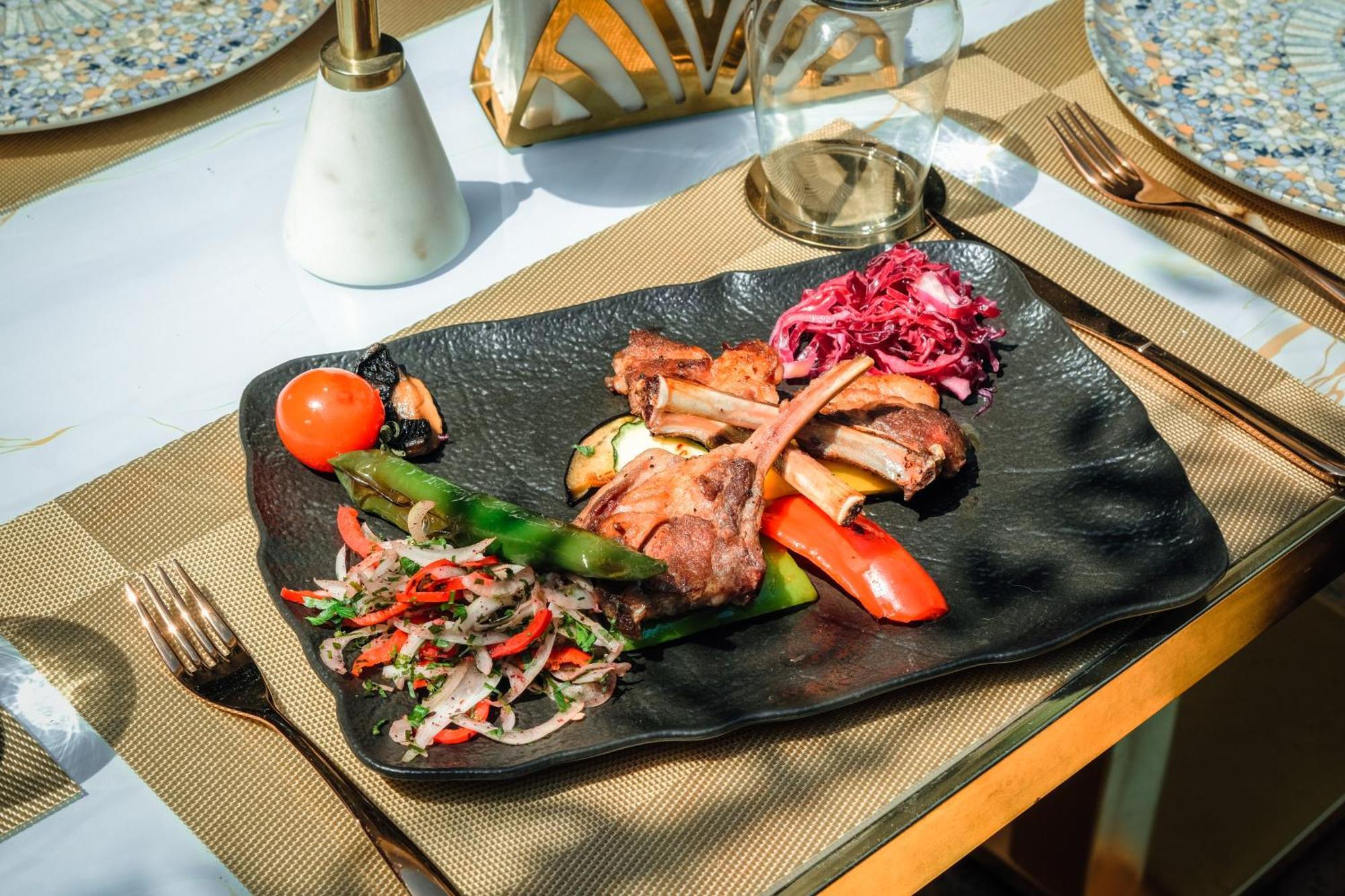 Peninsula Boutique Hotel Констанца Екстериор снимка