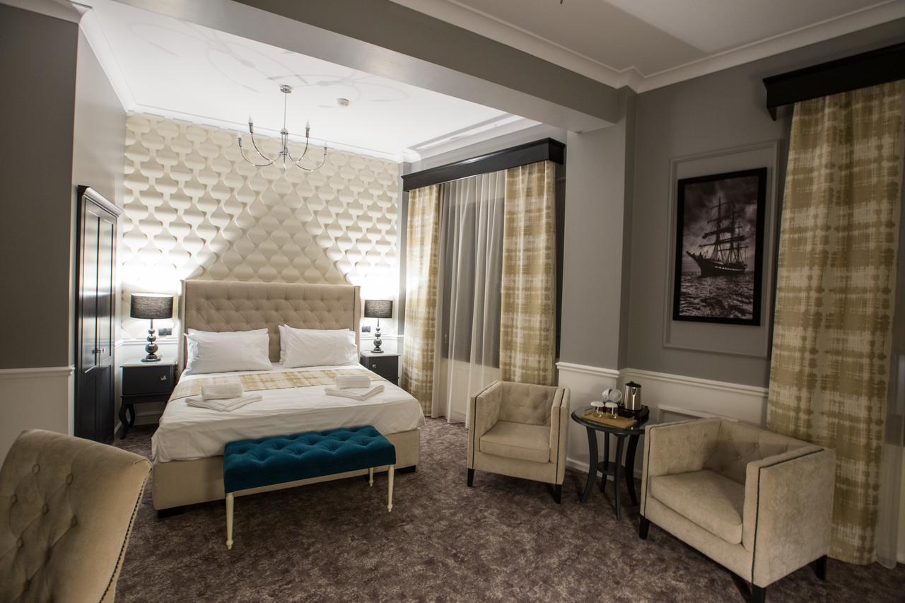 Peninsula Boutique Hotel Констанца Екстериор снимка